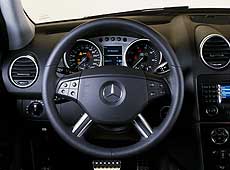 Mercedes ML-Class: салон Mercedes ML-Class: салон
