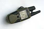 Портативный навигатор со встроенной рацией walkie-talkie