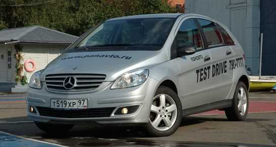 Mercedes-Benz B 200