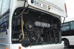 Двигатель Scania OC9 на сжатом природном газе (метане). Выбросы из выхлопной трубы практически безопасны для экологии