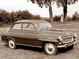 А эта машина – не что иное как Octavia первого поколения. Автомобиль увидел свет в 1960-м