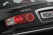 Kia Opirus